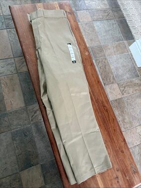 Classic Men's Khaki Work Pants - dickies